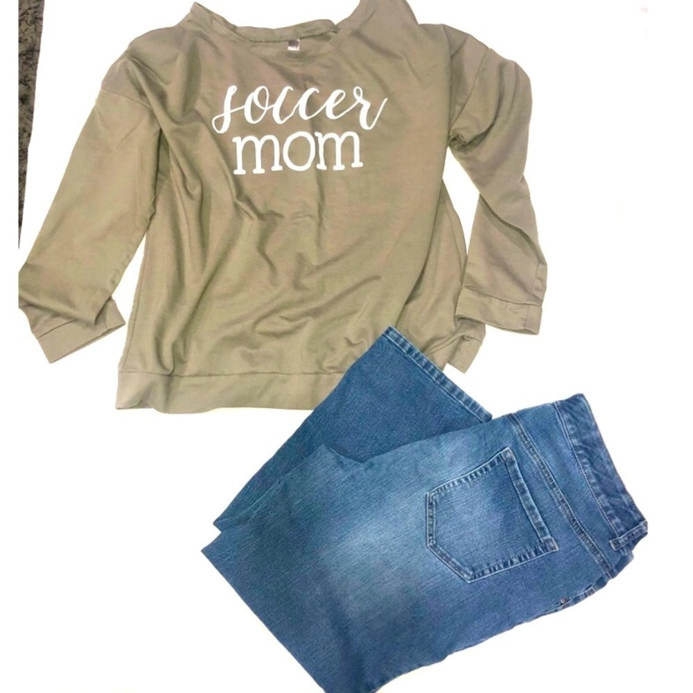 Next Level Sweatshirt and Terra Sky Capri Jeans XXL/16W
